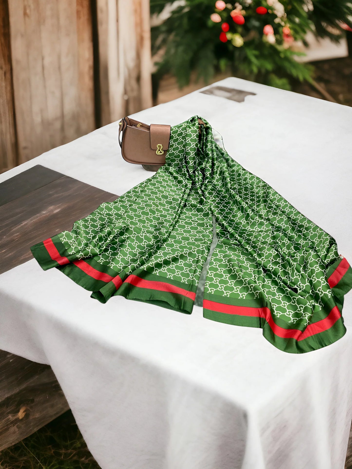 Luxury Satin Silk Scarf – Green Gucci